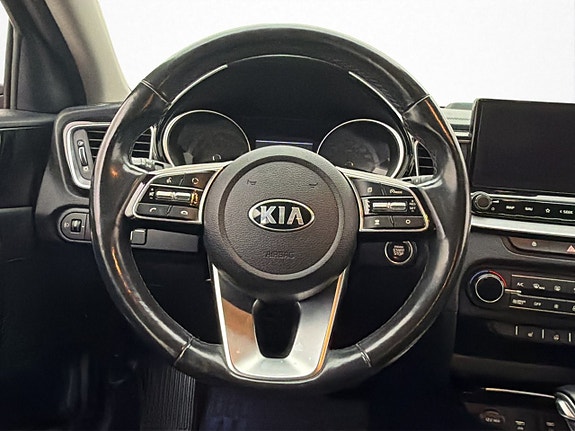 Kia Ceed 14 of 30