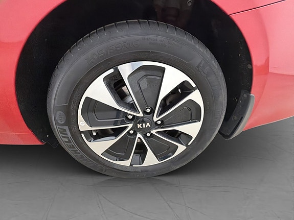 Kia Ceed 28 of 30