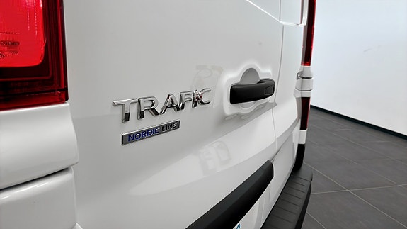 Renault Trafic 21 of 25