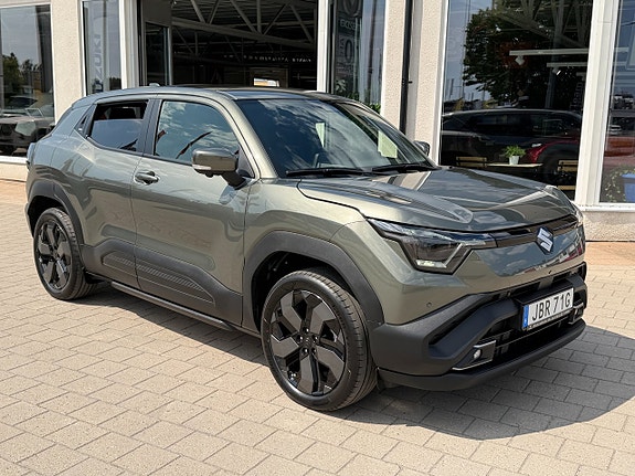 Suzuki eVitara 3 of 26