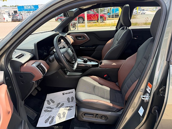 Suzuki eVitara 13 of 26