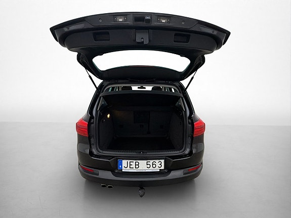 Volkswagen Tiguan 27 of 30