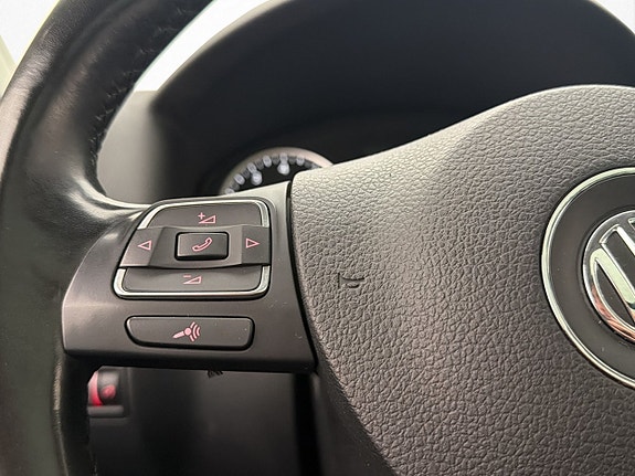 Volkswagen Tiguan 18 of 30