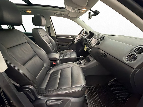Volkswagen Tiguan 24 of 30