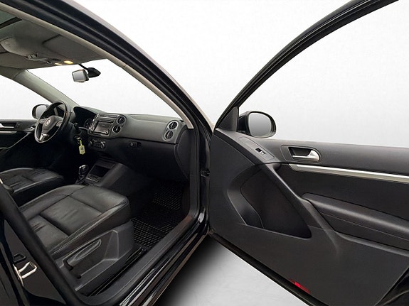 Volkswagen Tiguan 25 of 30