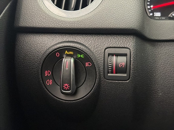 Volkswagen Tiguan 16 of 30