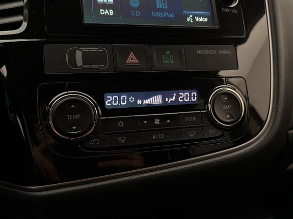 Mitsubishi Outlander 22 of 30
