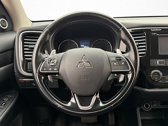 Mitsubishi Outlander 14 of 30