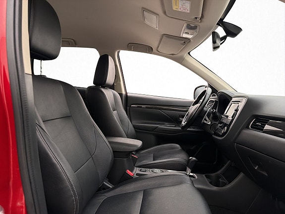 Mitsubishi Outlander 17 of 30