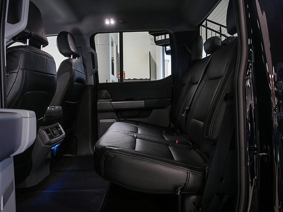 Ford F-150 16 of 30
