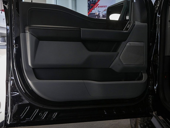 Ford F-150 26 of 30
