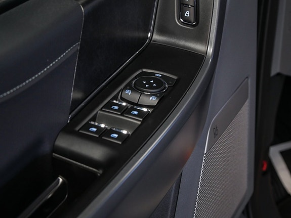 Ford F-150 25 of 30