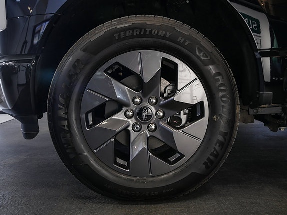 Ford F-150 11 of 30