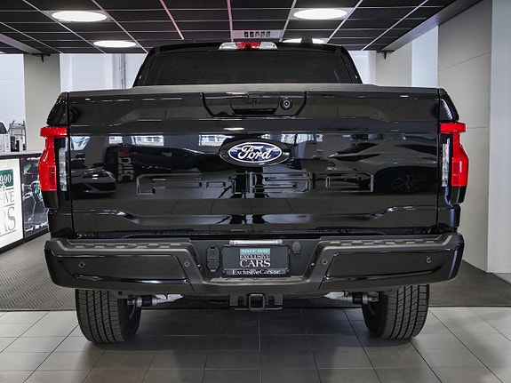 Ford F-150 4 of 30