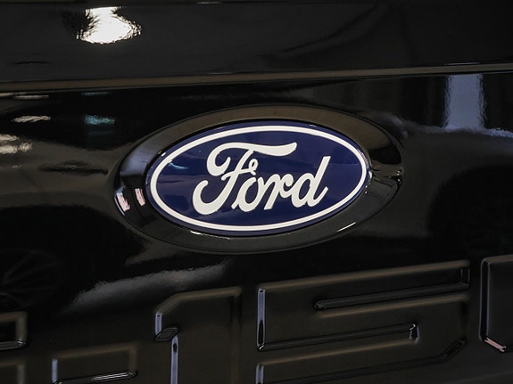 Ford F-150 8 of 30