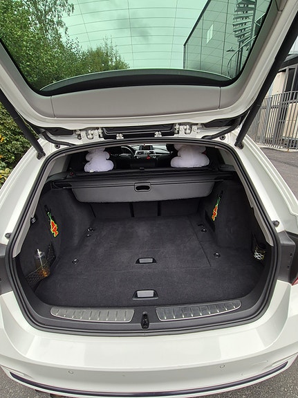 BMW 320d 5 of 11