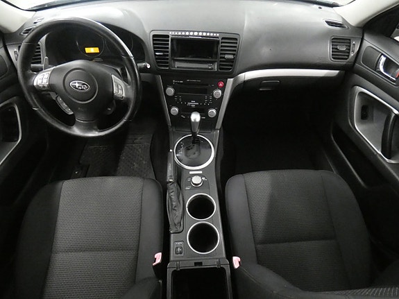 Subaru Outback 13 of 17