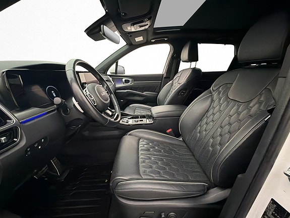 Kia Sorento 13 of 30
