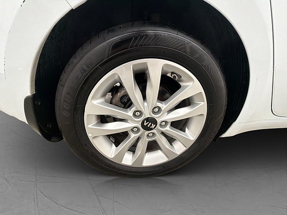 Kia Ceed 28 of 30