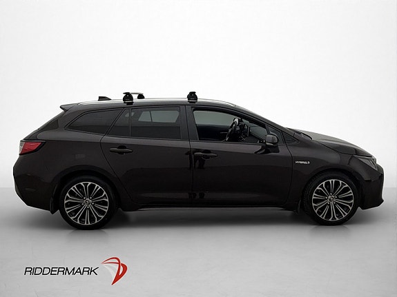 Toyota Corolla 9 of 30
