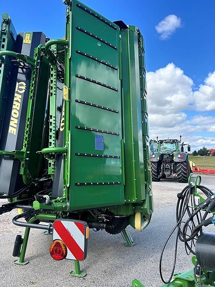 Krone Easy Cut B1050 CV Collect 5 of 5
