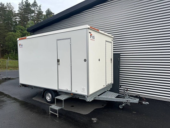 Rastvagn nr 45 med förbränningstoalett Nyskick