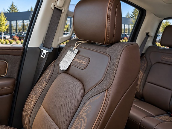 Dodge RAM 1500 10 of 17