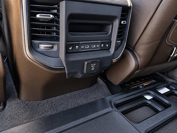 Dodge RAM 1500 15 of 17