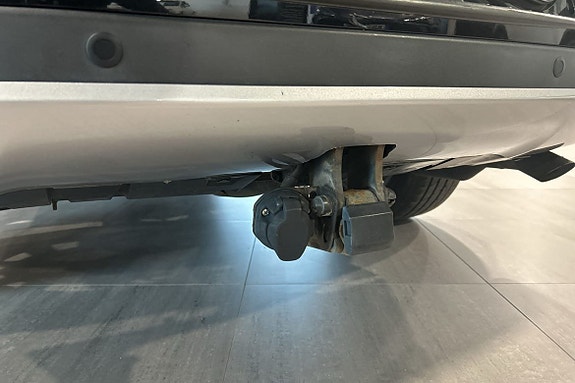 Toyota RAV4 12 of 13