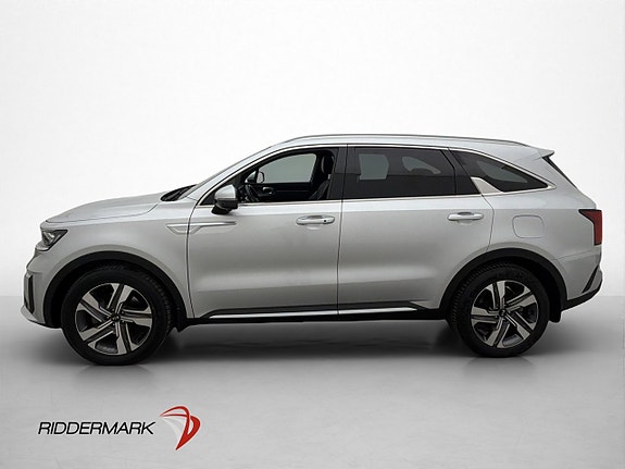 Kia Sorento 5 of 30