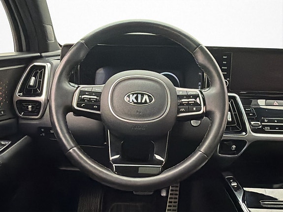 Kia Sorento 14 of 30