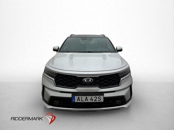 Kia Sorento 2 of 30