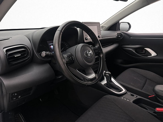 Toyota Yaris 10 of 27