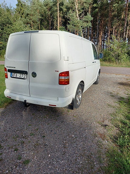 Volkswagen Transporter 2 of 6