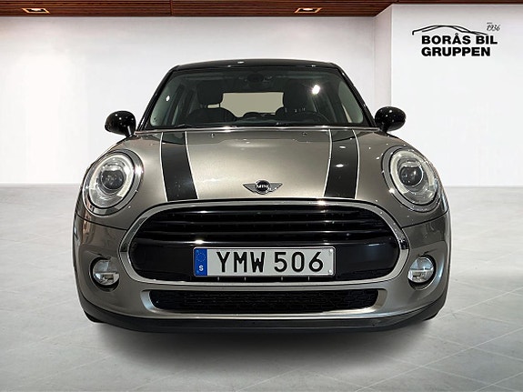 MINI Cooper 8 of 15