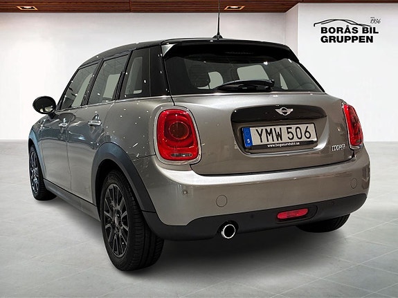 MINI Cooper 2 of 15