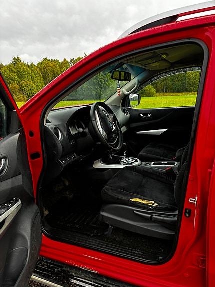 Nissan Navara 7 of 9