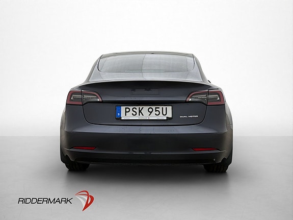Tesla Model 3 7 of 30