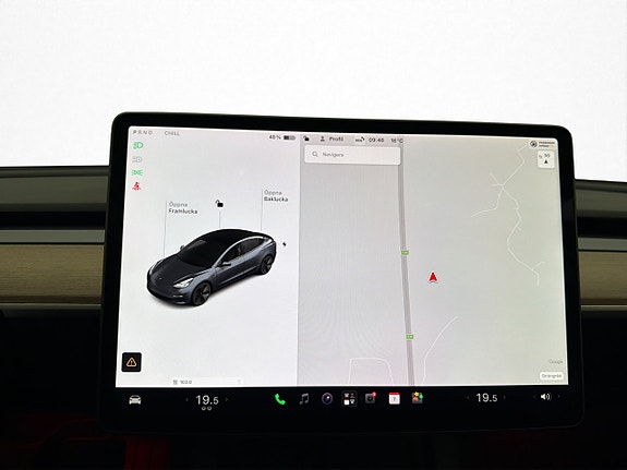 Tesla Model 3 19 of 30