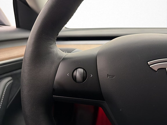 Tesla Model 3 15 of 30