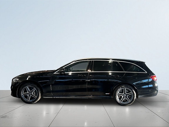 Mercedes-Benz E300 4 of 21