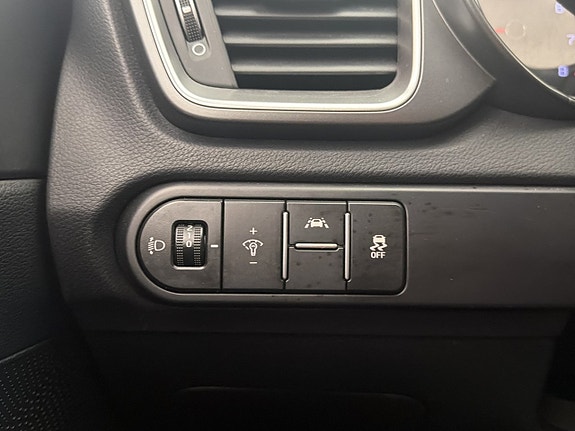 Kia Ceed 29 of 29