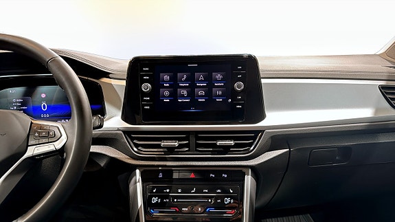 Volkswagen T-Roc 9 of 19