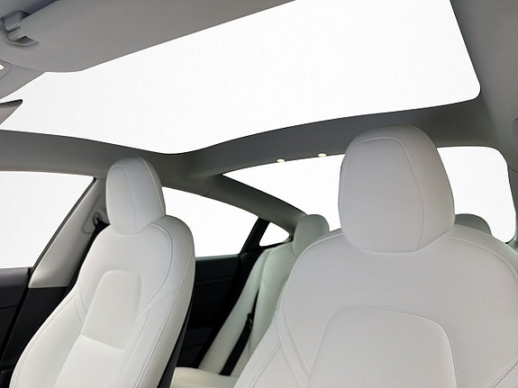 Tesla Model 3 12 of 30