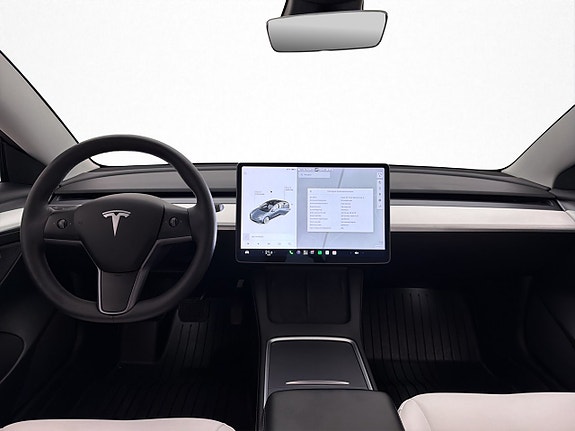 Tesla Model 3 13 of 30