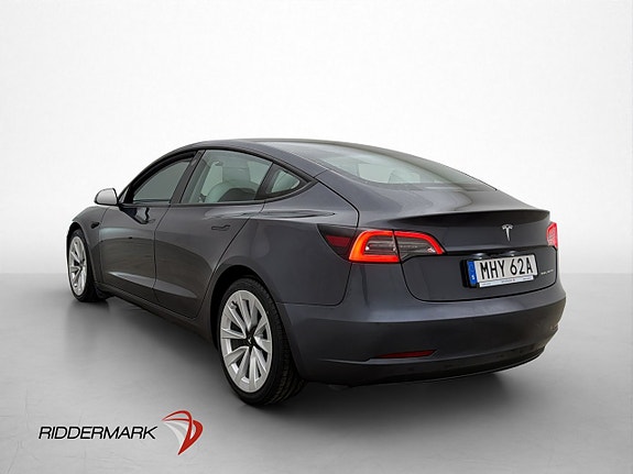 Tesla Model 3 6 of 30