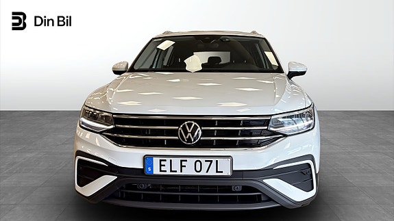 Volkswagen Tiguan Allspace 4 of 16
