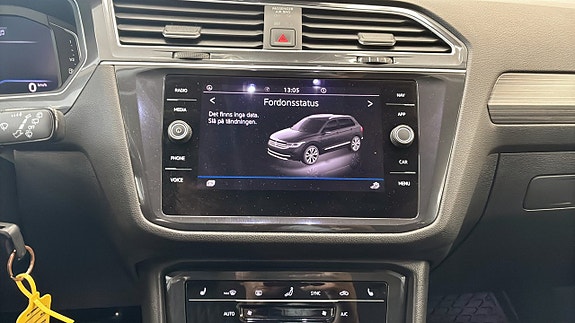 Volkswagen Tiguan Allspace 9 of 16
