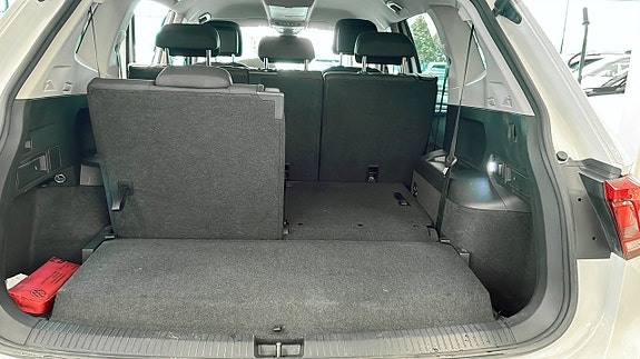 Volkswagen Tiguan Allspace 15 of 16