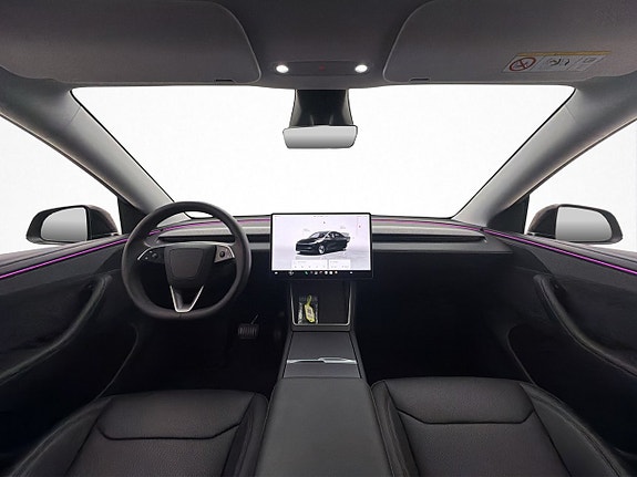 Tesla Model Y 14 of 30